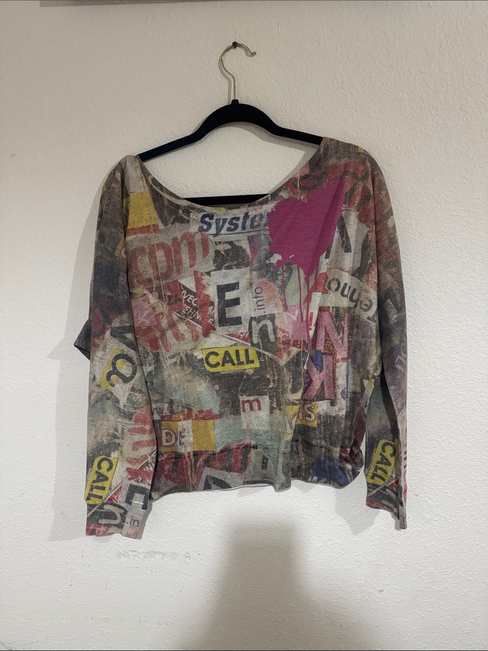 Relaxed Graphic Long-Sleeve